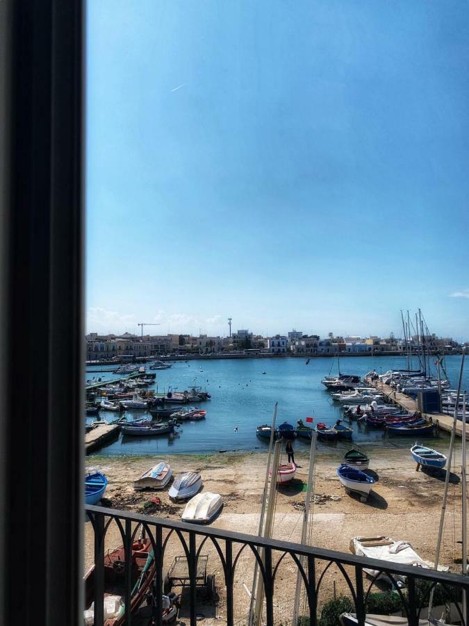 Отель Port'Amare Бари Экстерьер фото